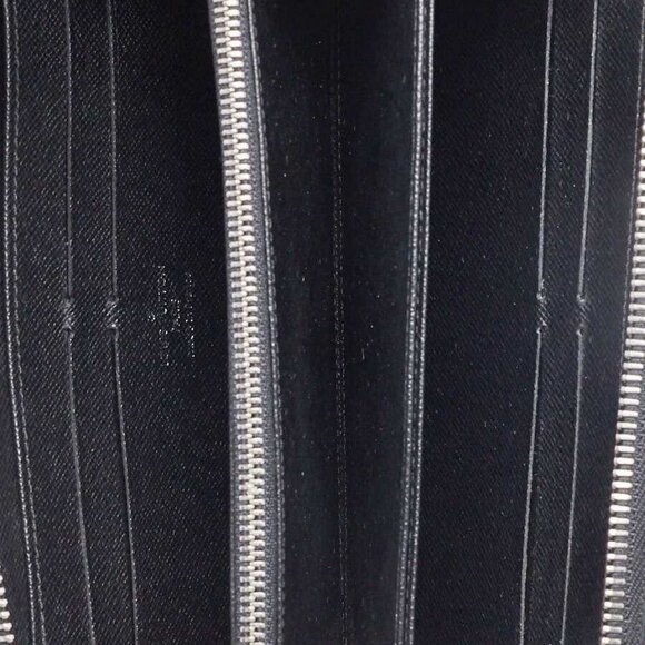 Louis Vuitton Black Epi Leather Zippy Wallet - Picture 8 of 8